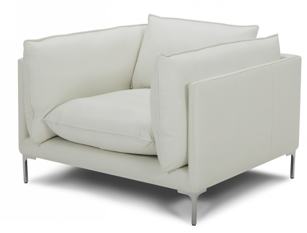 Bellow White Leather Accent Chair – Interior Motives by Will Smith LLC, image size:1066x808